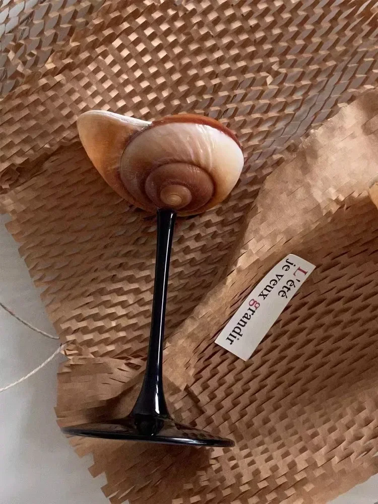Natural Conch Wine Glass Bar a - đánh giá và giá Home Bar And Cabinet