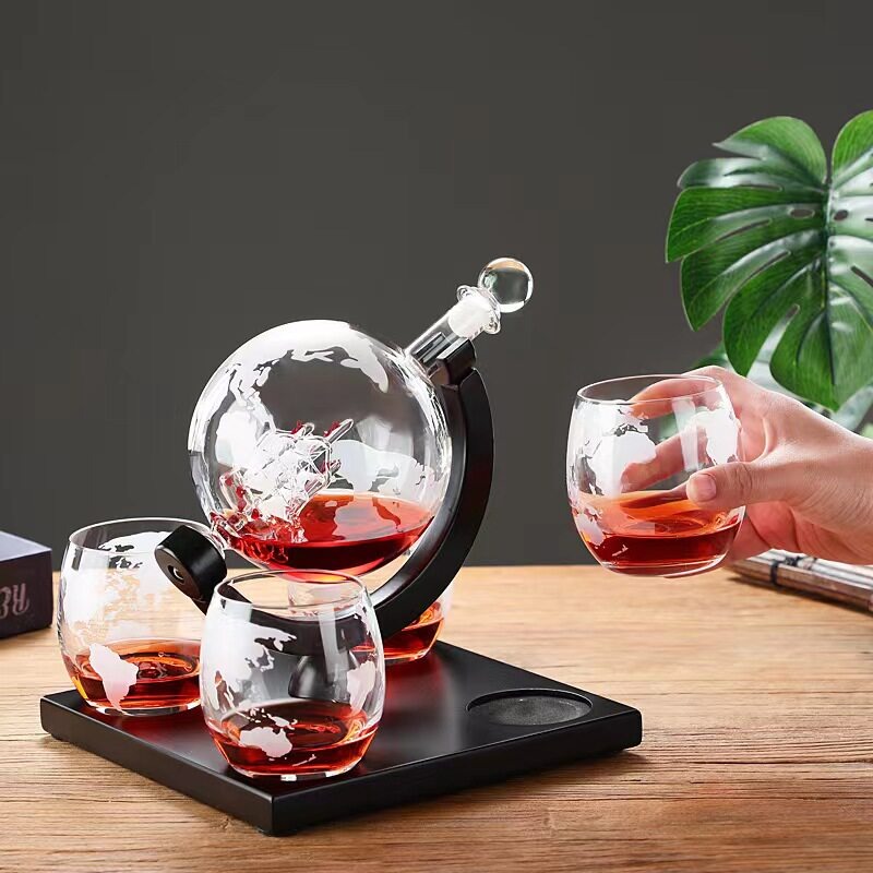 Decorative Globe Wine Decanter - đánh giá và giá Decanter Globe Set
